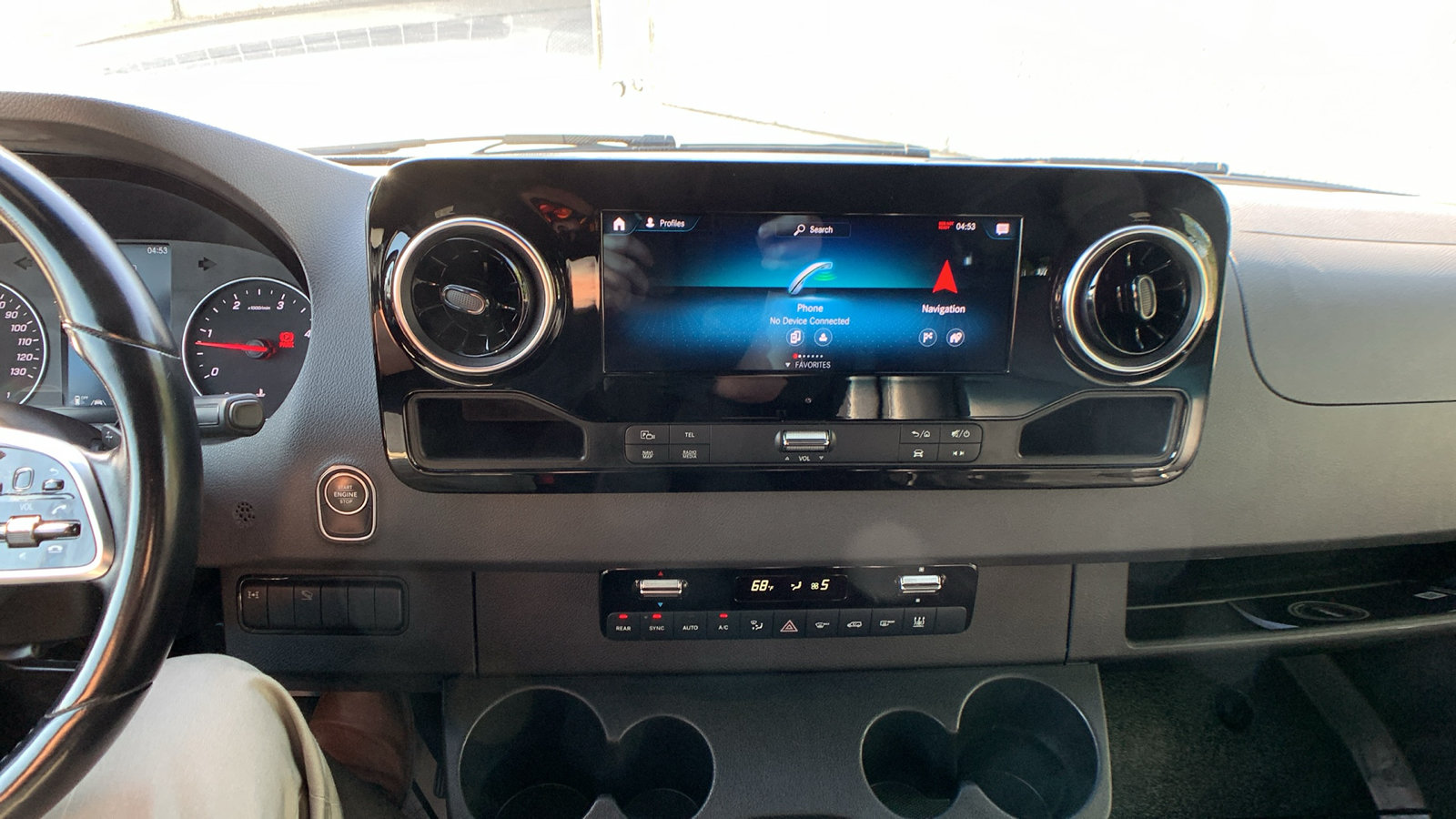 Used 2021 Mercedes-Benz Sprinter 2500 image 17