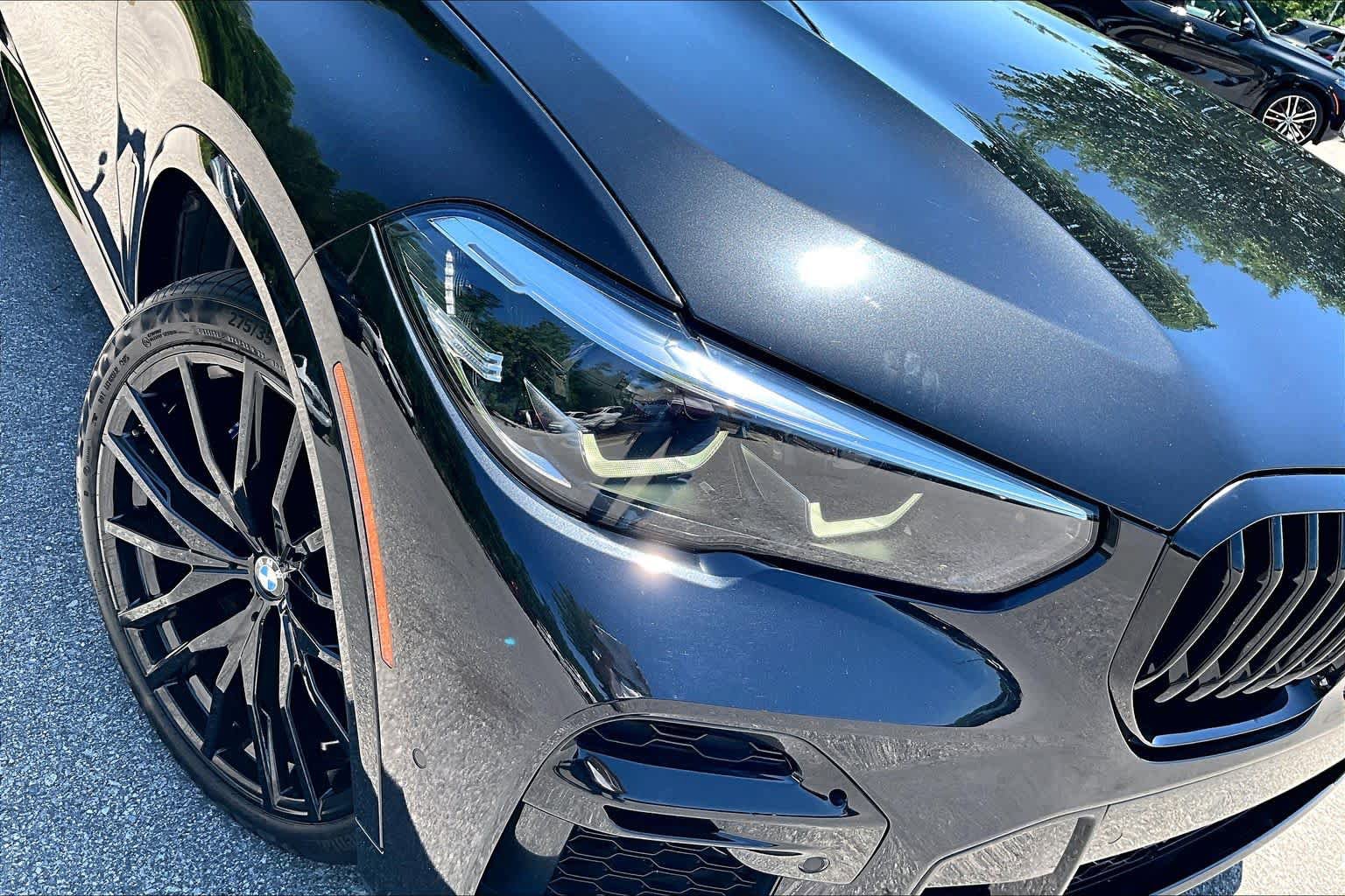Used 2022 BMW X5 sDrive40i w/ M Sport Package RWD image 29