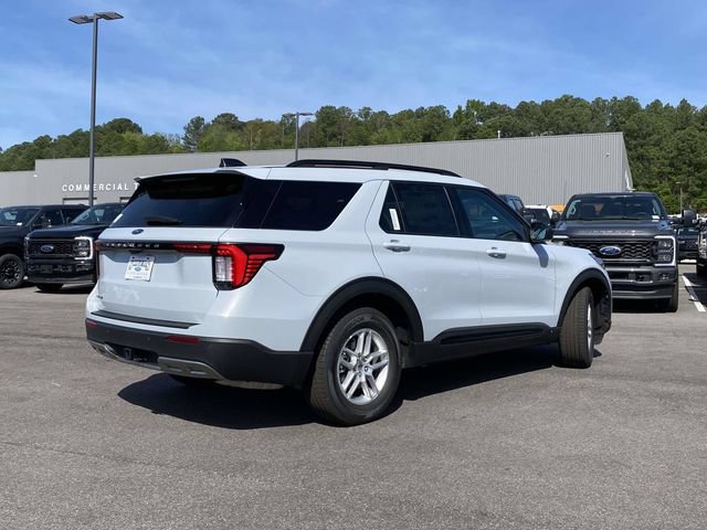 New 2026 Ford Explorer Active w/ Active Comfort Package RWD image 3
