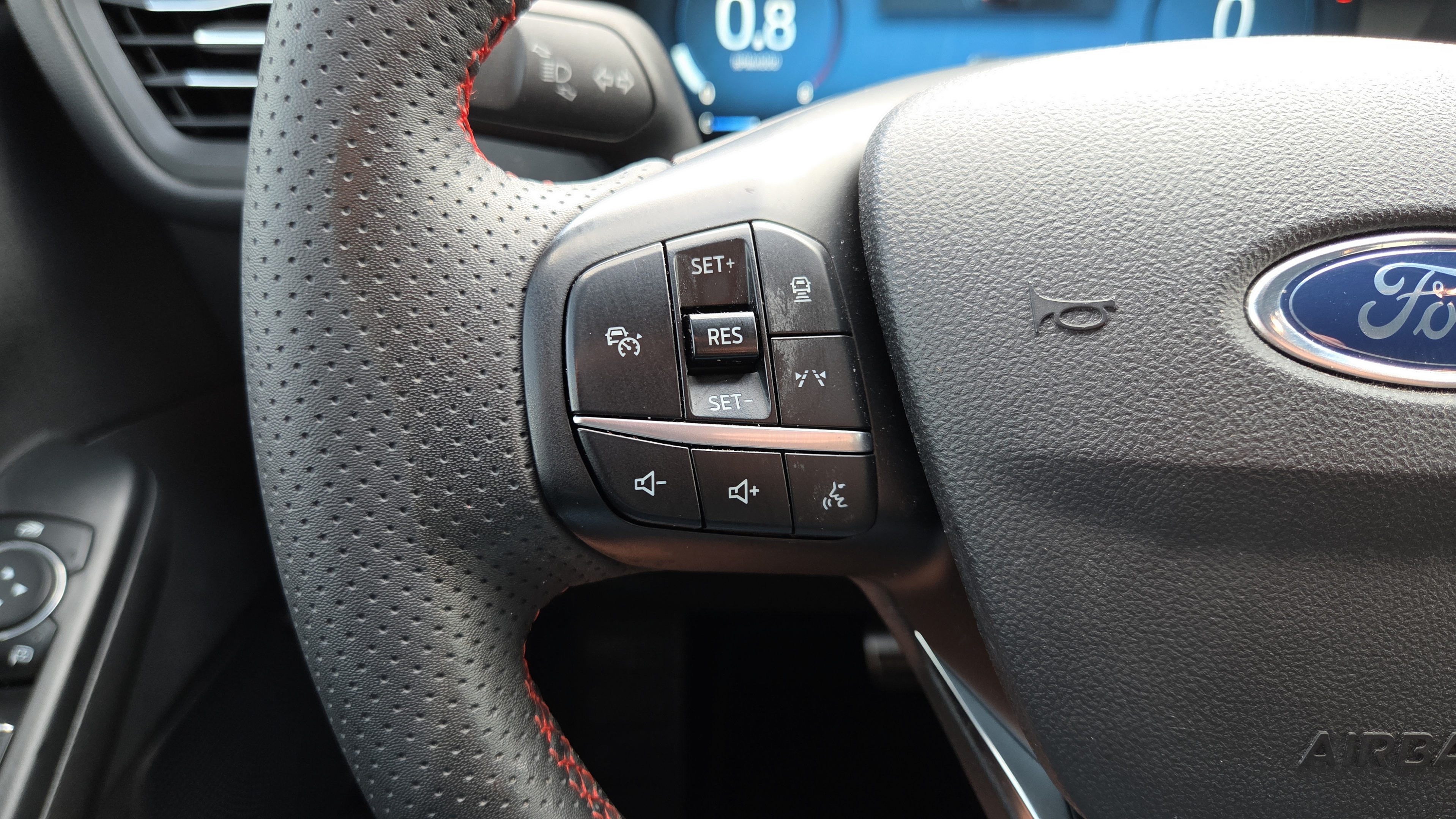 Used 2023 Ford Escape ST-Line Elite w/ Premium Technology Package AWD/4WD image 29