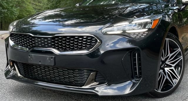 Used 2022 Kia Stinger GT1 w/ Red Interior Color Package AWD/4WD image 3