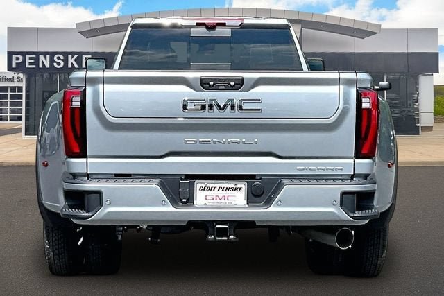 New 2026 GMC Sierra 3500 Denali Ultimate AWD/4WD image 4