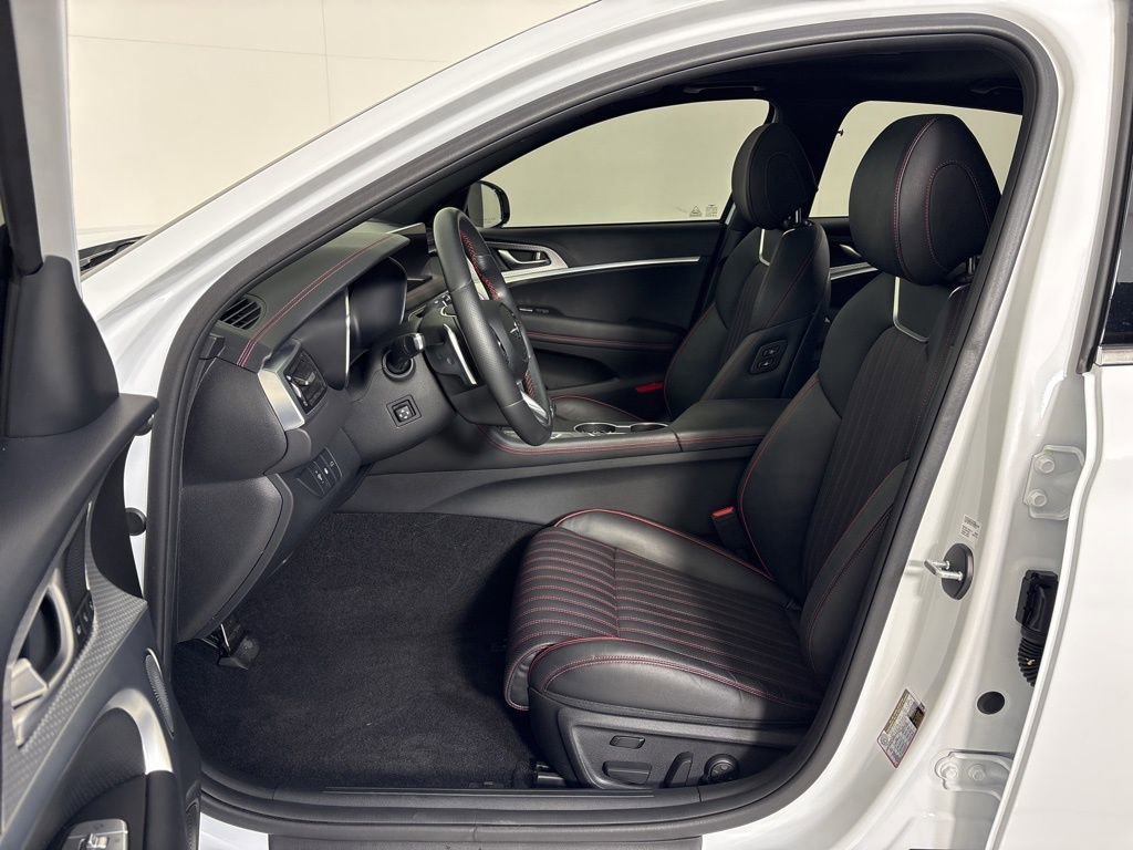 Used 2023 Genesis G70 3.3T w/ Sport Advanced Package image 14