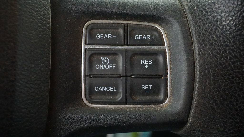 Used 2015 RAM 1500 Express image 35