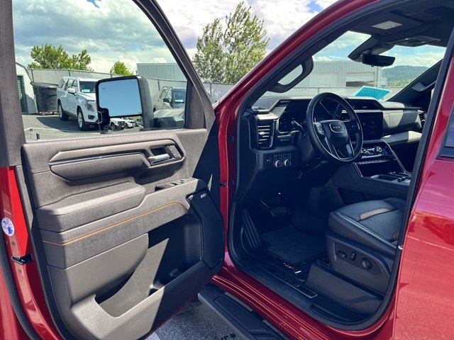 Used 2026 GMC Sierra 3500 AT4 w/ AT4 Premium Plus Package AWD/4WD image 11