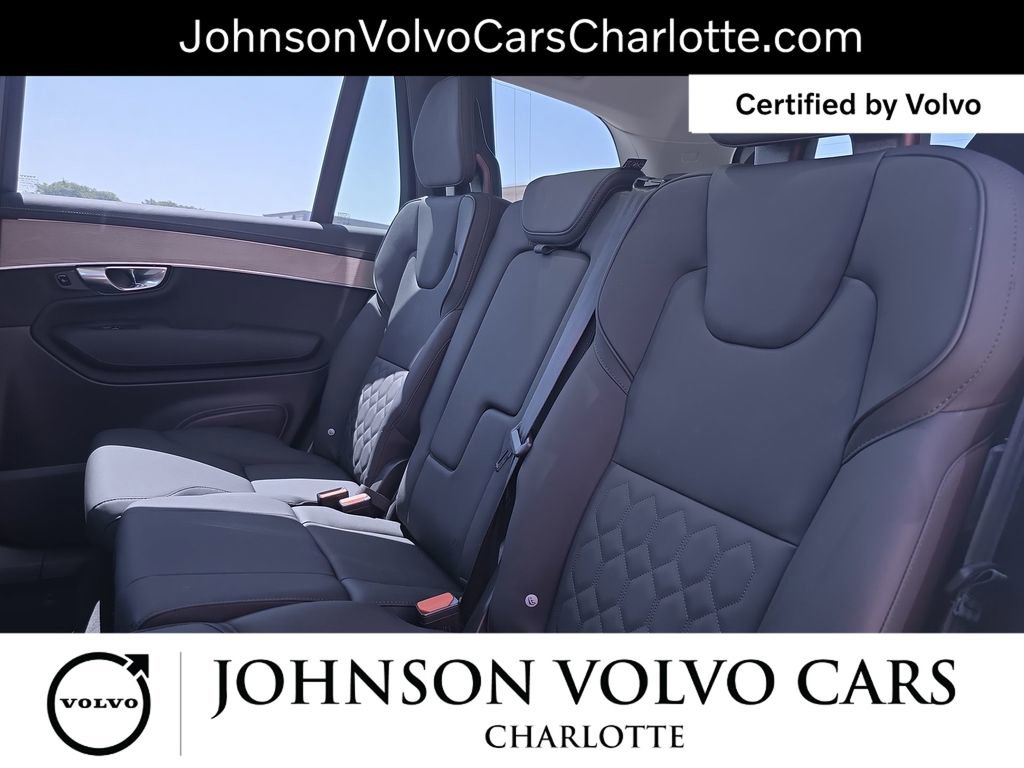 Used 2025 Volvo XC90 B5 Plus AWD/4WD image 16