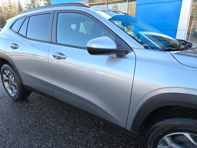 New 2026 Chevrolet Trax LT w/ Driver Confidence Package image 26