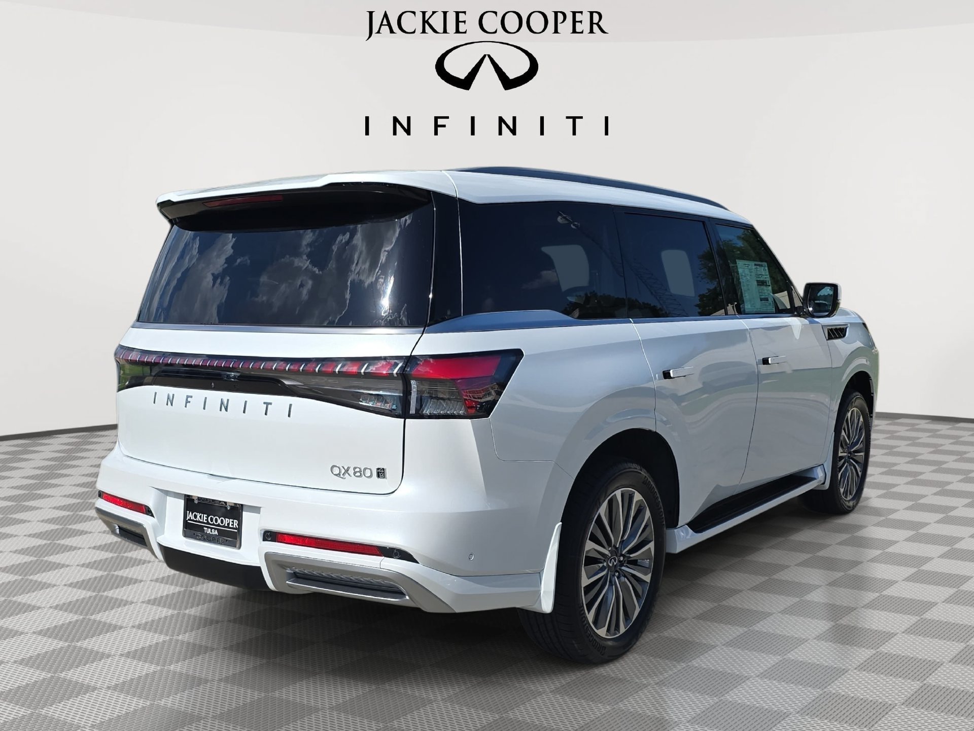 New 2027 INFINITI QX80 Luxe w/ Cargo Package AWD/4WD image 5