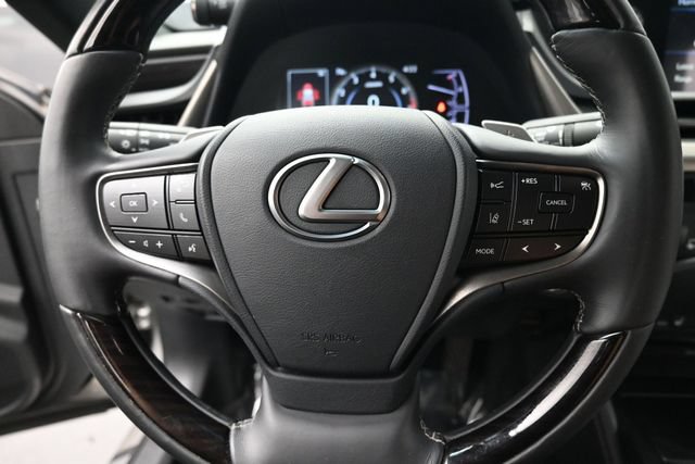 Used 2019 Lexus ES 350 w/ Premium Package FWD image 14