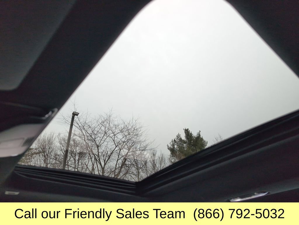 Used 2025 BMW M2 w/ Lighting Package image 23