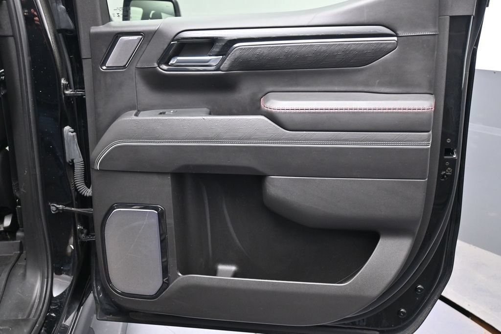Used 2024 GMC Sierra 1500 AT4X AWD/4WD image 23