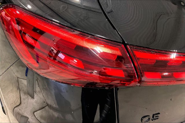 Certified 2025 Audi Q5 Premium Plus w/ Premium Plus AWD/4WD image 29