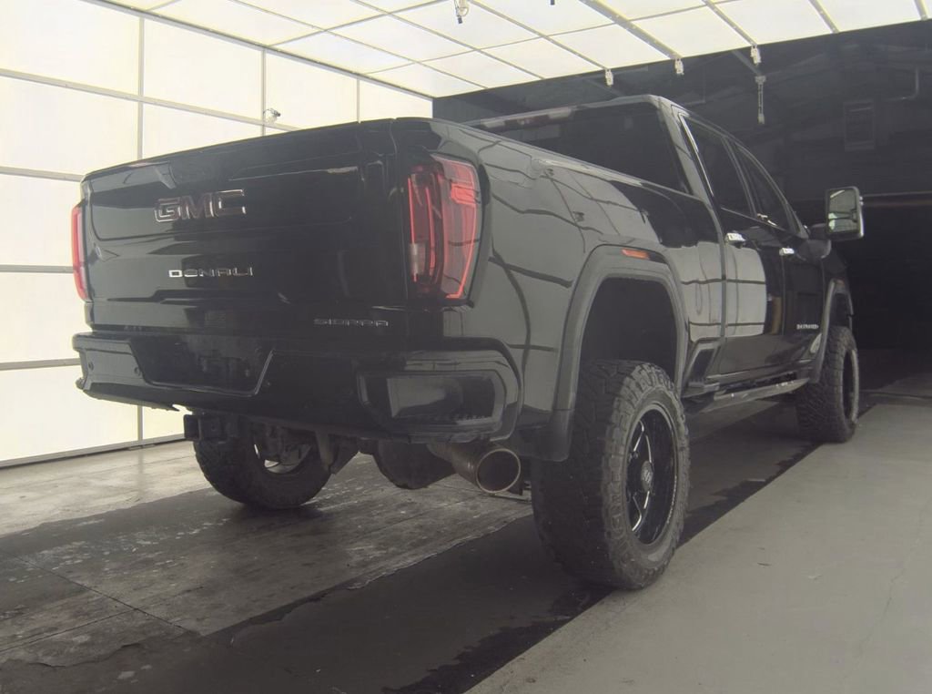 Used 2020 GMC Sierra 2500 Denali w/ Denali Ultimate Package image 3