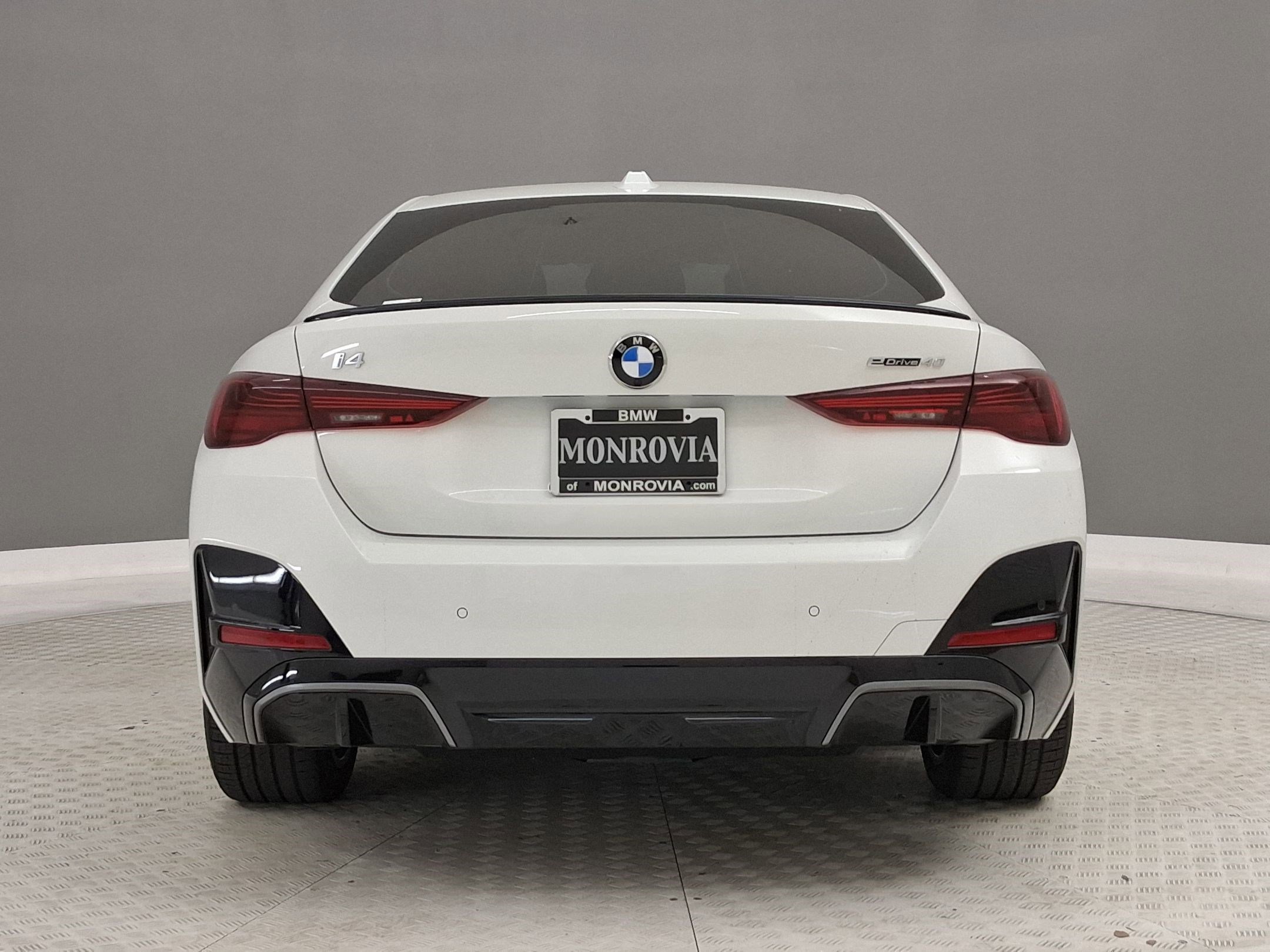 New 2026 BMW i4 eDrive40 w/ M Sport Package RWD image 8