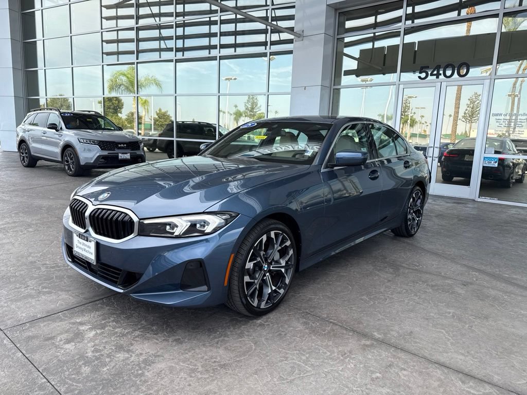 Used 2025 BMW 330i xDrive Sedan w/ Premium Package AWD/4WD image 1