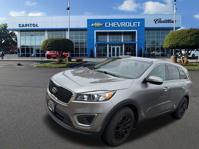 Used 2017 Kia Sorento LX w/ LX Convenience Package image 29