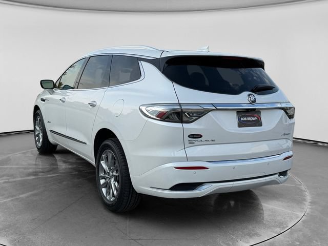 Used 2023 Buick Enclave Avenir w/ Avenir Technology Package AWD/4WD image 5