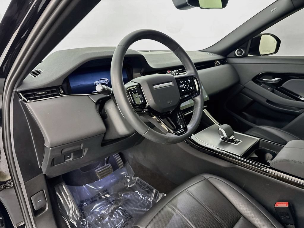 Used 2026 Land Rover Range Rover Evoque S AWD/4WD image 9