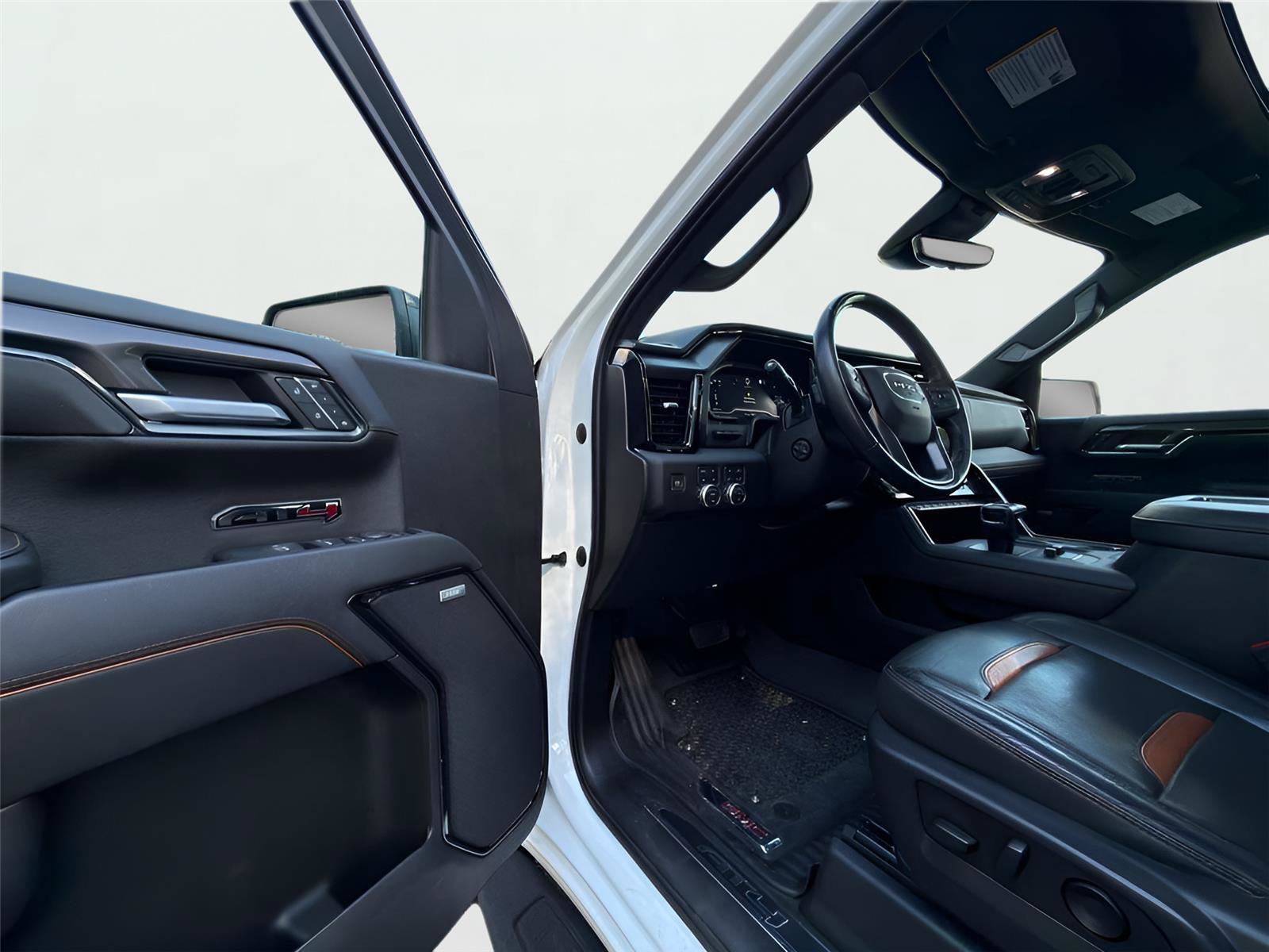 Certified 2022 GMC Sierra 1500 AT4 AWD/4WD image 16