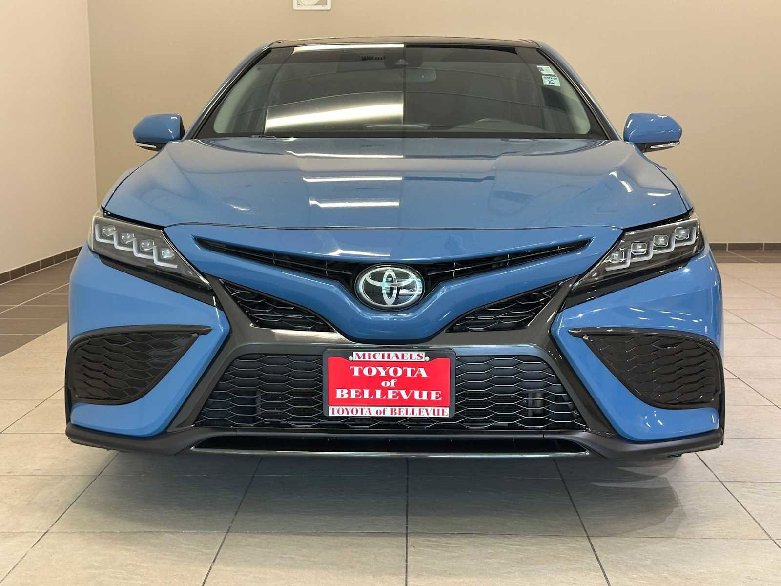 Used 2023 Toyota Camry XSE w/ Cold Weather Package FWD image 6