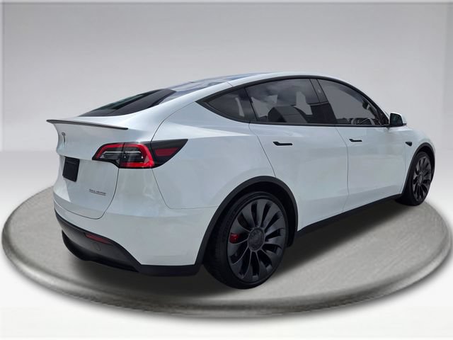 Used 2024 Tesla Model Y Performance AWD/4WD image 11