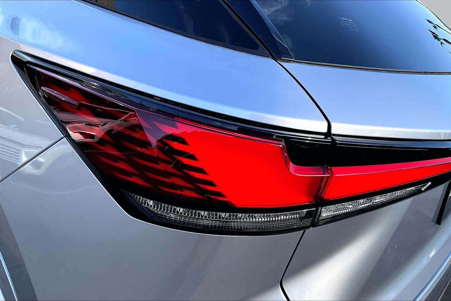 New 2026 Lexus RX 450h AWD w/ Convenience Package image 12