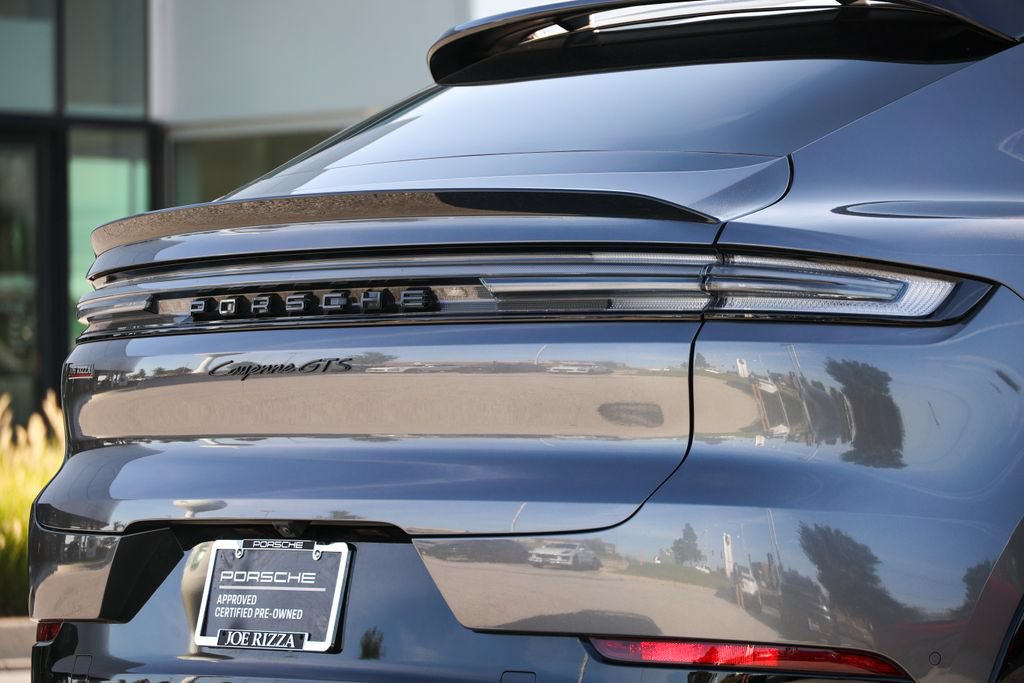 Certified 2025 Porsche Cayenne GTS AWD/4WD image 14