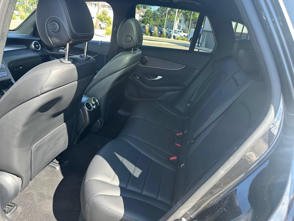 Used 2022 Mercedes-Benz GLC 300 4MATIC image 13