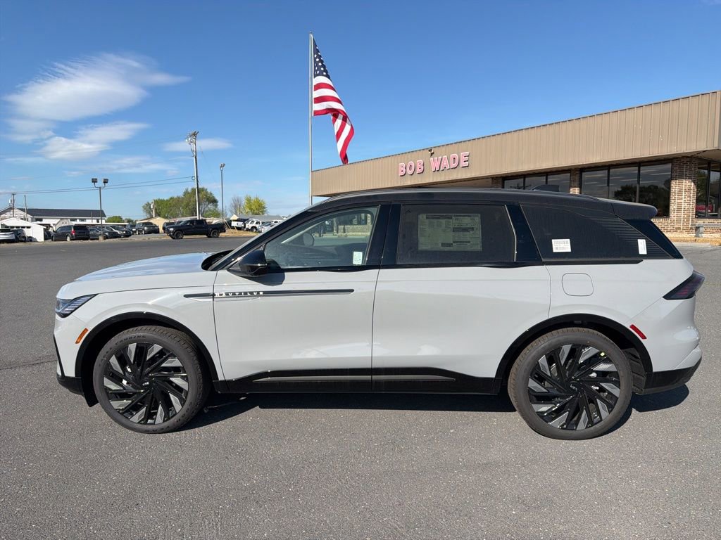 New 2026 Lincoln Nautilus Reserve w/ Jet Appearance Package AWD/4WD image 2
