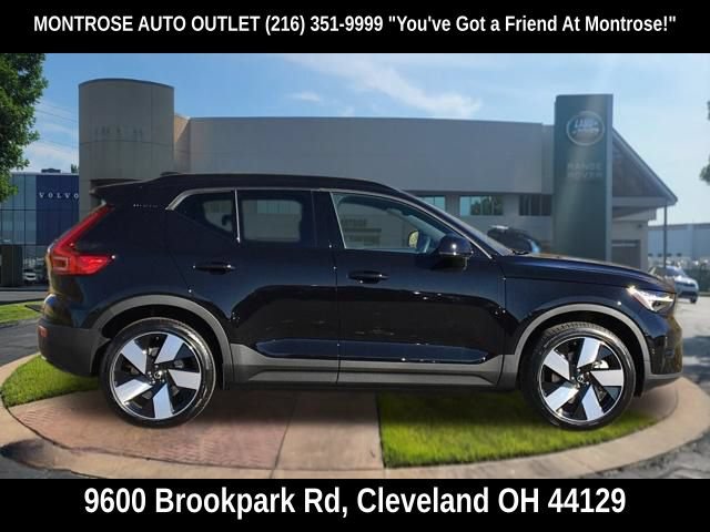 New 2024 Volvo XC40 Recharge Plus w/ Protection Package Premier RWD image 8