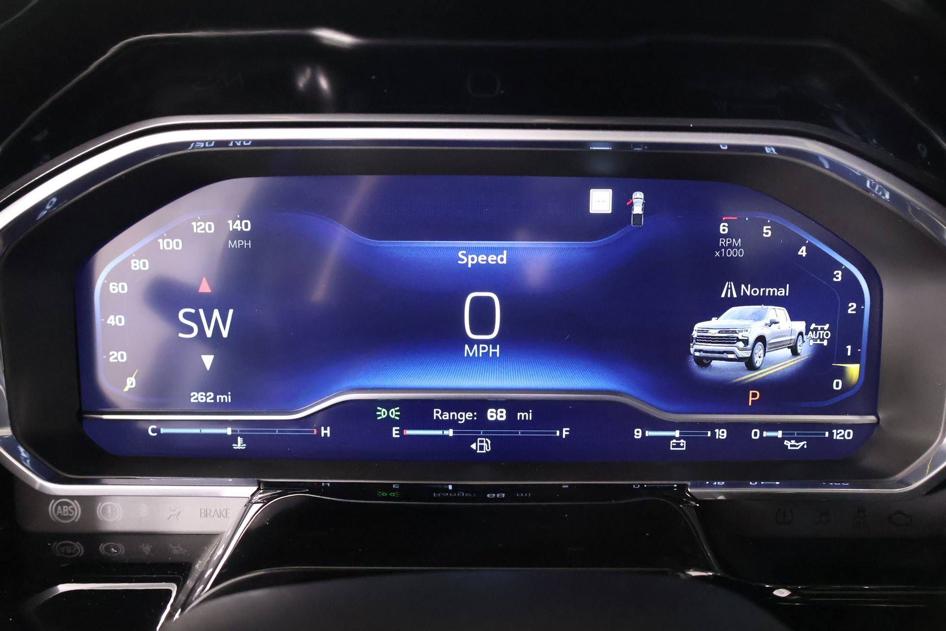 Used 2023 Chevrolet Silverado 1500 RST image 4