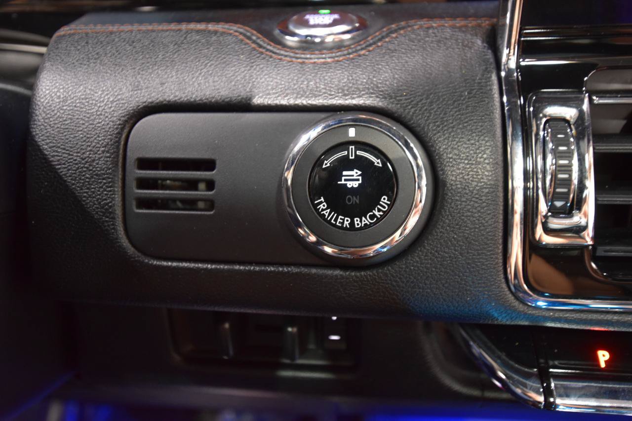 Used 2018 Lincoln Navigator L Reserve w/ Technology Package AWD/4WD image 31