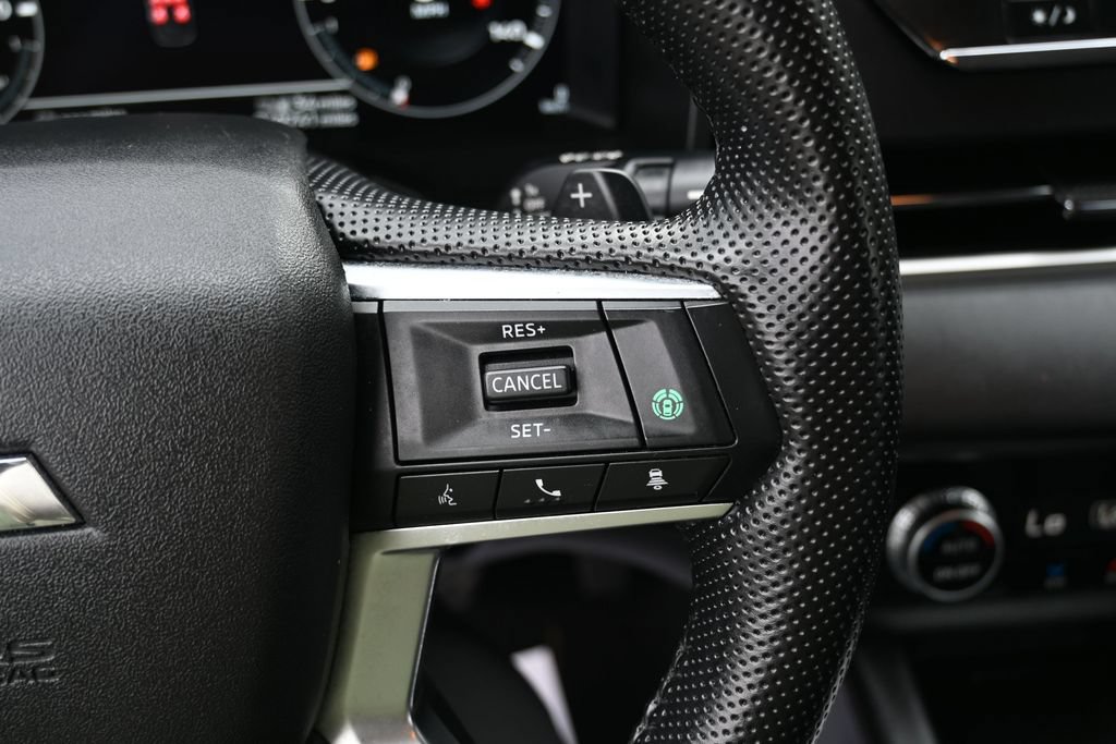 Used 2024 Mitsubishi Outlander SEL Black Edition AWD/4WD image 21