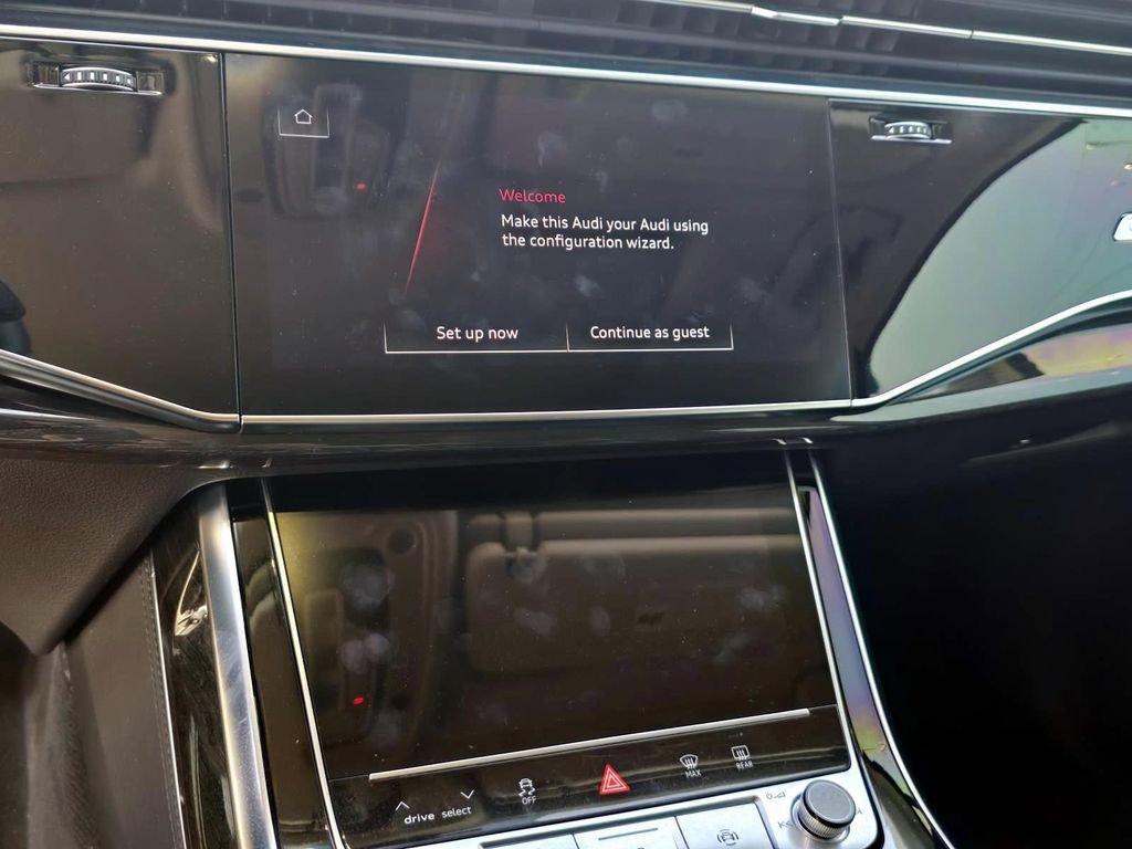 Used 2023 Audi Q7 3.0T Prestige image 16