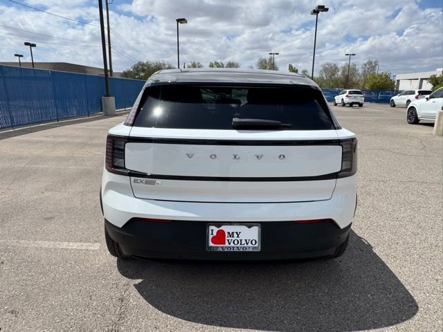 New 2025 Volvo EX30 Plus w/ Protection Package Premier image 6