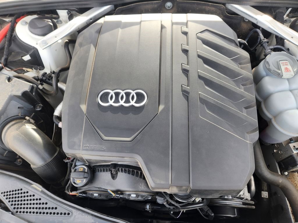 Used 2024 Audi A5 2.0T Premium Plus AWD/4WD image 31