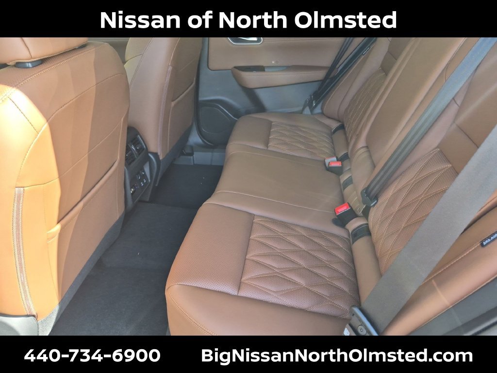 New 2026 Nissan Rogue Platinum w/ Platinum Premium Package AWD/4WD image 19