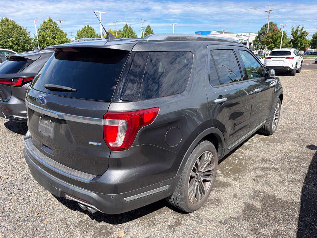 Used 2018 Ford Explorer Platinum AWD/4WD image 6