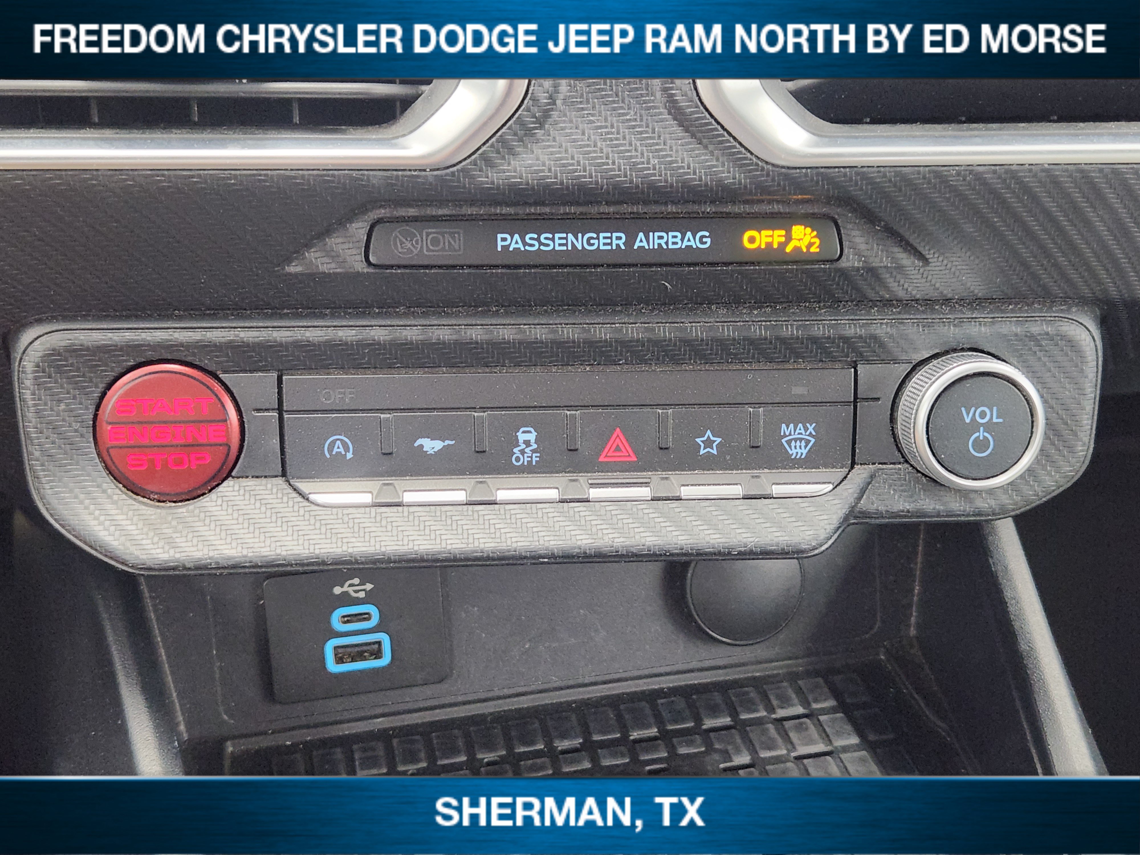 Used 2024 Ford Mustang Premium RWD image 13