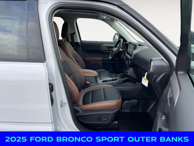 New 2025 Ford Bronco Sport Outer Banks w/ Sasquatch Outer Banks Package image 15