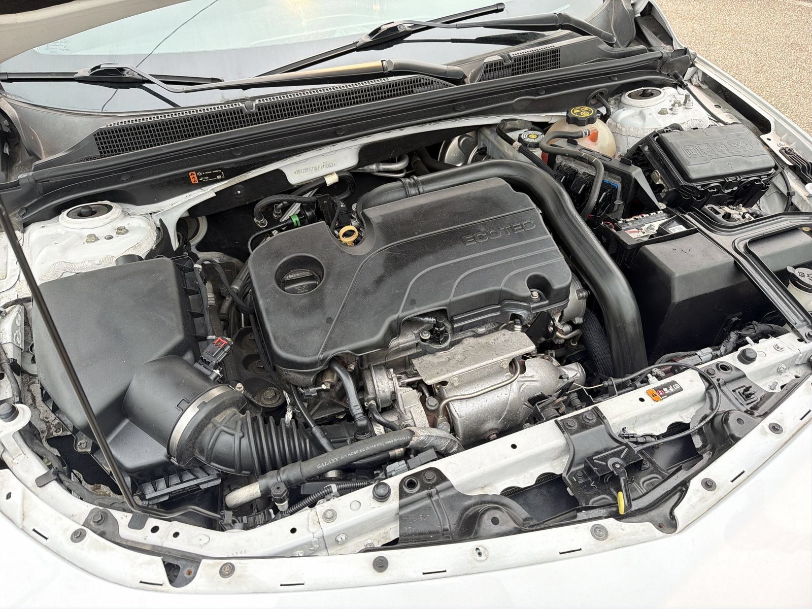 Used 2020 Chevrolet Malibu LT FWD image 16