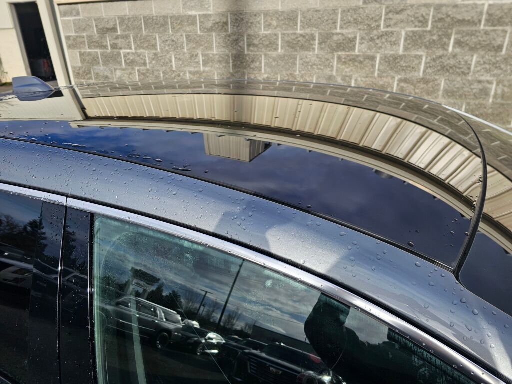 New 2026 Cadillac Optiq Luxury 2 image 15