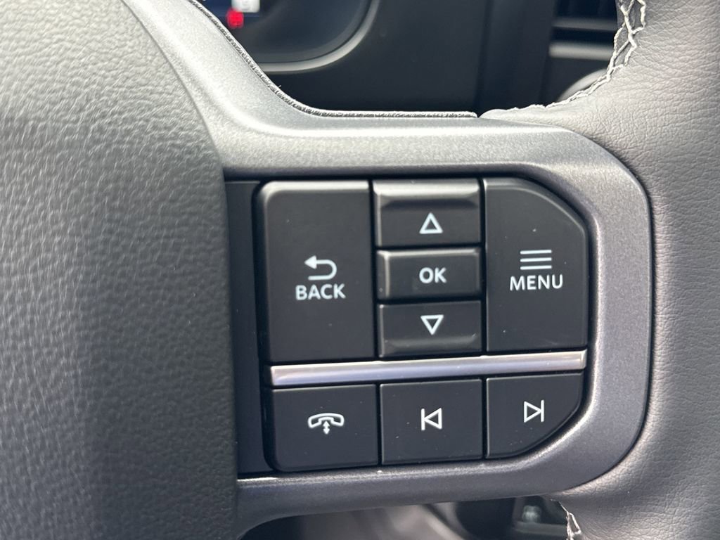 New 2026 Ford F350 Lariat w/ Black Appearance Package image 26