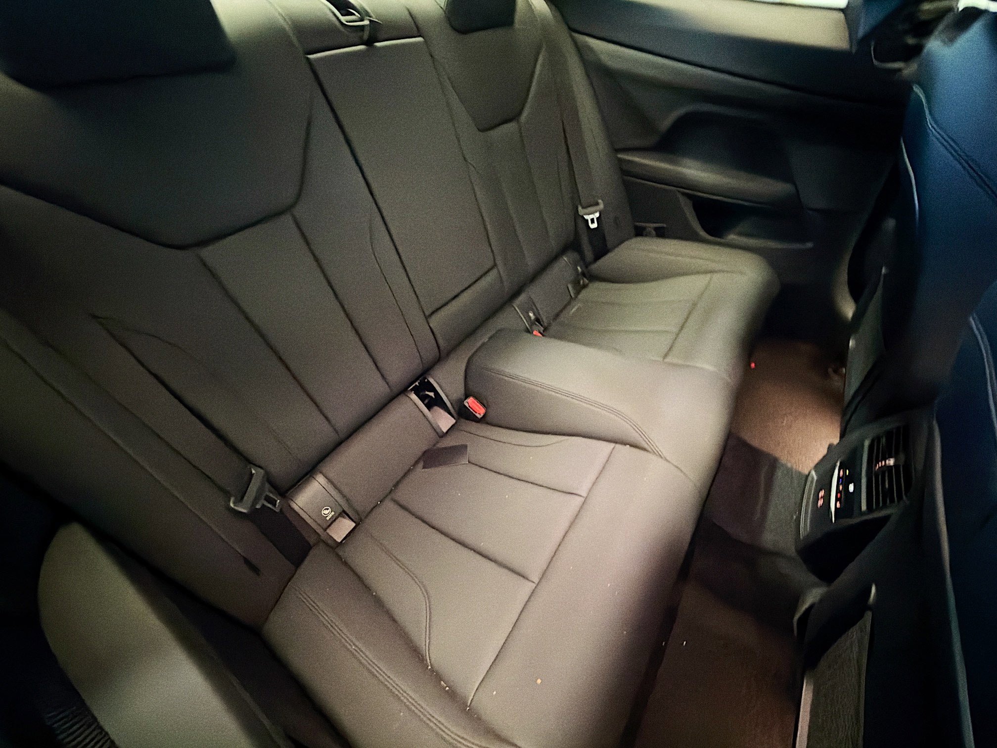 Used 2021 BMW 430i Coupe w/ Convenience Package RWD image 13