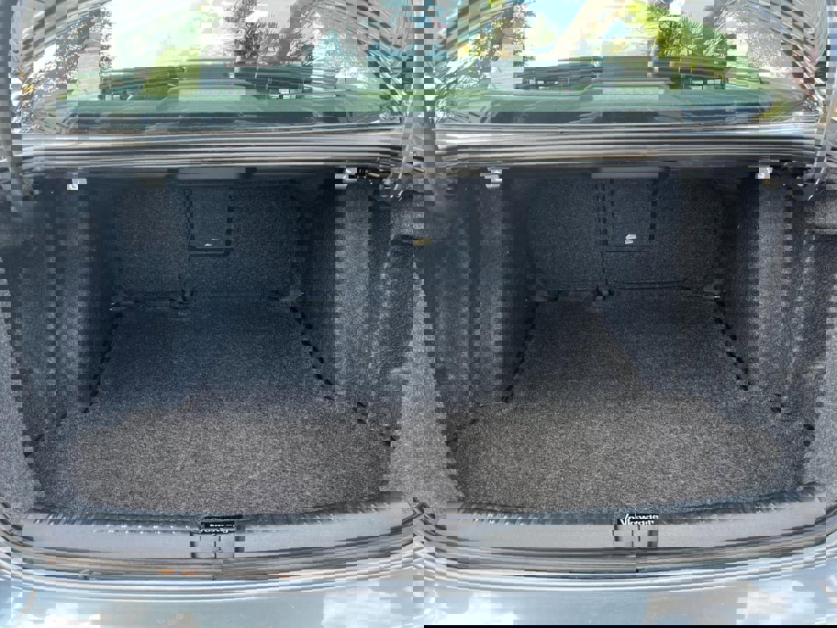 Used 2012 Volkswagen Jetta TDI image 33