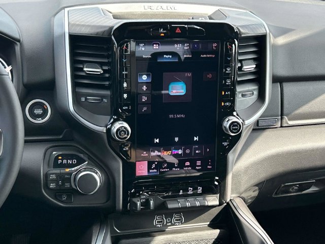 New 2027 RAM 1500 4x4 Crew Cab image 15
