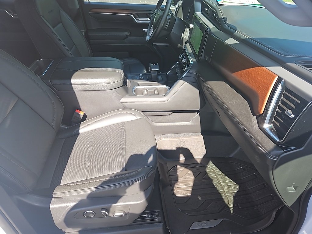 Used 2025 GMC Sierra 1500 Denali image 36