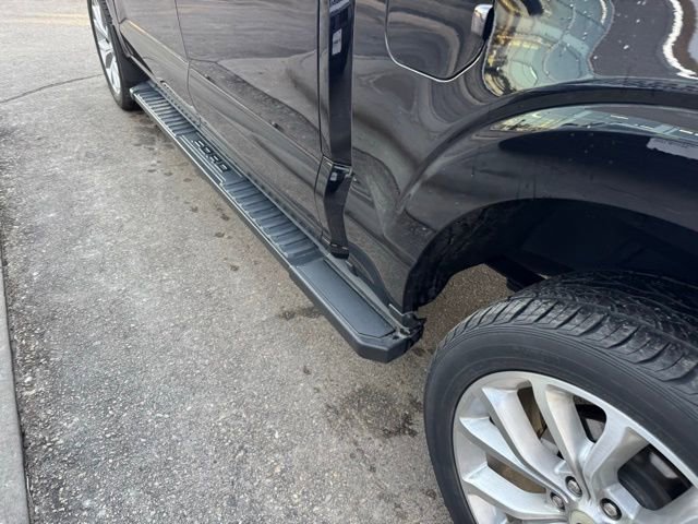 Certified 2022 Ford F150 Lariat w/ Equipment Group 502A High image 39