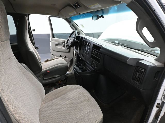 Used 2017 Chevrolet Express 3500 LT w/ LT Preferred Equipment Group image 38