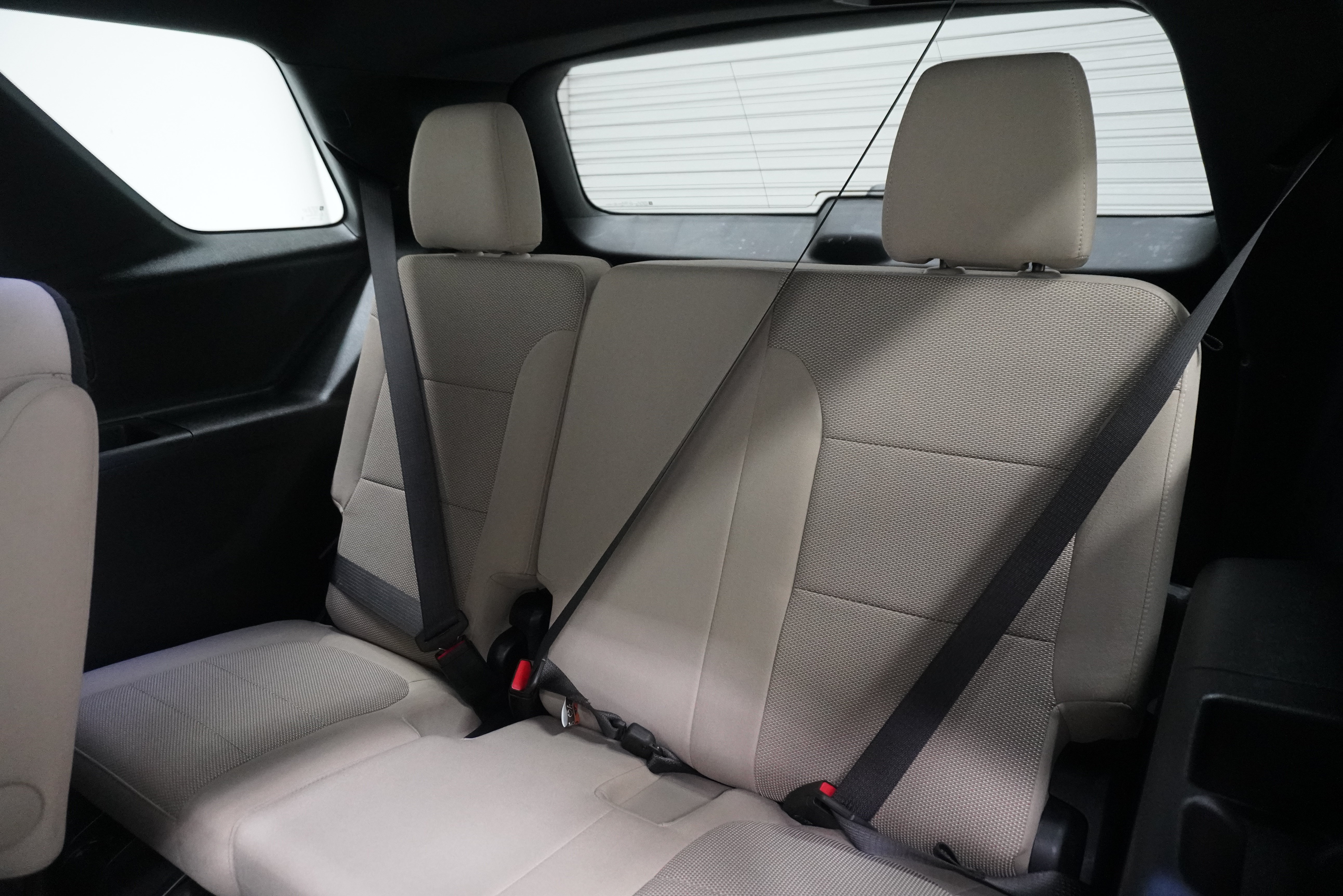 Used 2023 Chevrolet Traverse LT w/ LPO, Cargo Package AWD/4WD image 14